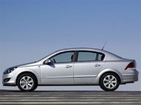 Велюровые коврики в салон Opel Astra H Sedan ковролин LUX
