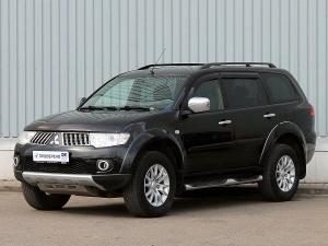 Коврики в салон Mitsubishi Pajero Sport (2008-2015) с бортиком