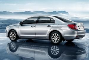 Коврик в багажник в багажник Lifan Cebrium 720(Лифан Себриум 720) с бортиком