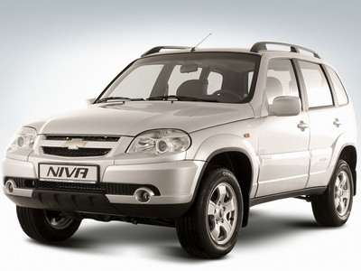 Коврики в салон Chevrolet Niva (Шевроле Нива) с бортиком