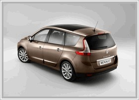 Коврик в багажник в багажник Renault Grand Scenic III (Рено Гранд Сценик 3) с бортиком