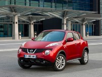 Велюровые коврики в салон Nissan Juke (Ниссан Жук) ковролин LUX