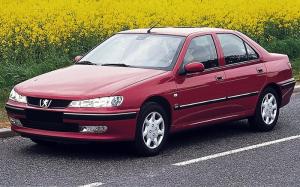 Резиновый коврик в багажник Peugeot 406 (1995-2004) с бортиком