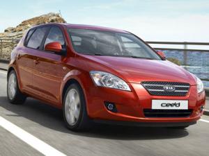 Коврик в багажник Kia Cee'd 1 HB(Киа Сид 1 хэтчбек с бортиком)