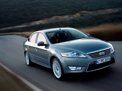 Коврик в багажник Ford Mondeo 4 Sedan (Форд Мондео 4) с бортиком