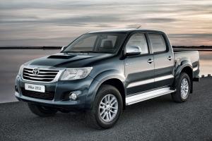 Коврики в салон Toyota Hilux (2012-2015) с бортиком
