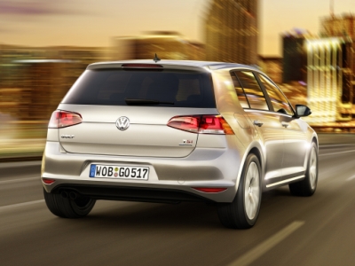 Коврик в багажник Volkswagen Golf 7 (Фольксваген Гольф 7) с бортиком
