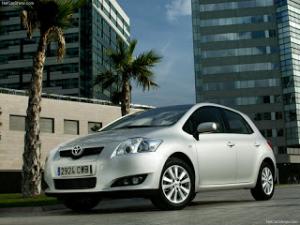 Коврики в салон Toyota Auris 1 (Тойота Аурис 1) (2006-2012) с бортиком