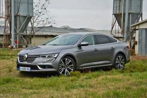 Коврик в багажник в багажник Renault Talisman (2015-н.в.) с бортиком