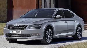 Коврик в багажник в багажник Skoda Superb 3 (2015-н.в.) с бортиком