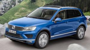 Коврики в салон Volkswagen Touareg 2 (Фольксваген Тоурег 2) (2015-2018) 3D с бортиком