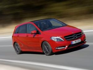 Коврик в багажник Mercedes-Benz B-klasse W246 с бортиком