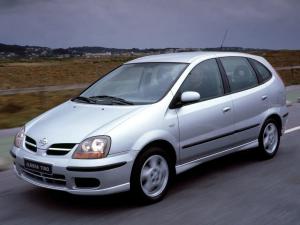 Коврики в салон Nissan Almera Tino (2000-2006)  с бортиком