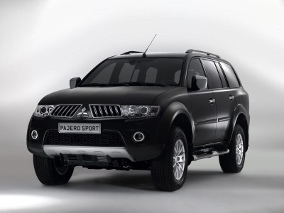 Велюровые коврики в салон Mitsubishi Pajero Sport 2 (Митсубиси Паджеро Спорт 2)