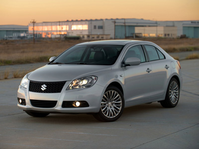 Коврики в салон Suzuki Kizashi (Сузуки Кизаши) с бортиком