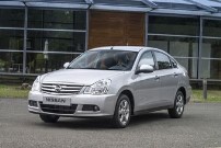Велюровые коврики в салон Nissan Almera G15 (Ниссан Альмера G15) ковролин LUX