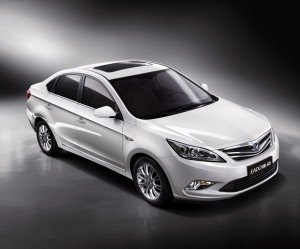 Резиновые коврики в салон Changan Eado (Чанган Еадо) с бортиком