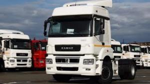 Резиновые коврики в кабину KAMAZ 5490 (Камаз 5490) с бортиком
