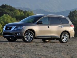 Коврики 3D LUX в салон Nissan Pathfinder (2004-2014) с бортиком