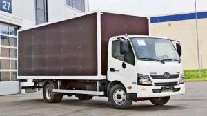 Резиновые коврики в салон Hino серия 300 (2011-н.в.) с бортиком