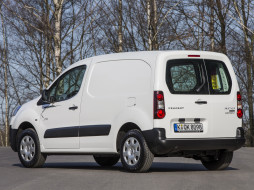 Коврики в салон Peugeot Partner 2 (Пежо Партнер 2 ) ПЕРЕД с бортиком