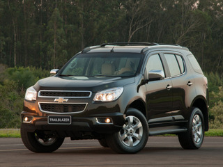 Коврики в салон Chevrolet TrailBlazer (Шевроле Трейлблейзер) (2012-н.в.) с бортиком