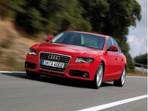 Коврик в багажник Audi A4 B8 (Ауди А4) (2007-2015) с бортиком