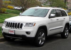 Коврик в багажник в багажник Jeep Grand Cherokee IV (WK2) (2011-) с бортиком