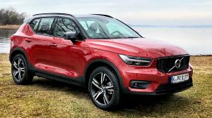 Коврики 3D в салон Volvo XC40 (2017-н.в.) с бортиком
