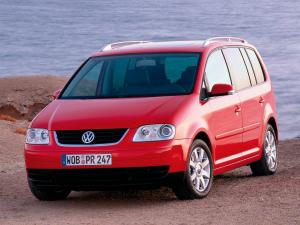 Коврики в салон Volkswagen Touran (2003-н.в.) 3D с бортиком