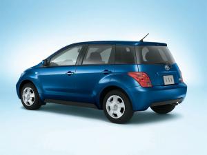 Велюровые коврики в салон Toyota Ist (Тойота Ист)