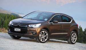 Коврики 3D LUX в салон Citroen DS4 HB (2010-н.в.) с бортиком