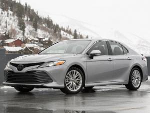 Коврик в багажник Toyota Camry XV70 (2017-н.в.) с бортиком