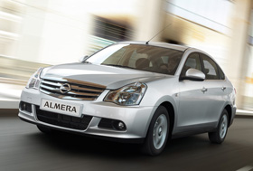 Резиновый коврик в багажник Nissan Almera G15 (Ниссан Альмера Г15) с бортиком