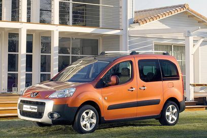 Велюровые коврики в салон Peugeot Partner tepee 2 (Пежо Партнер Тайп 2)