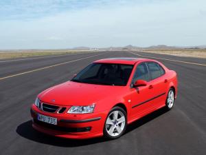 Коврик в багажник в багажник Saab 9-3 (2003-н.в.) с бортиком