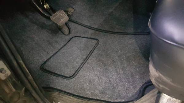 Велюровые коврики в салон Волга 24 (Volga 24) Педаль из пола