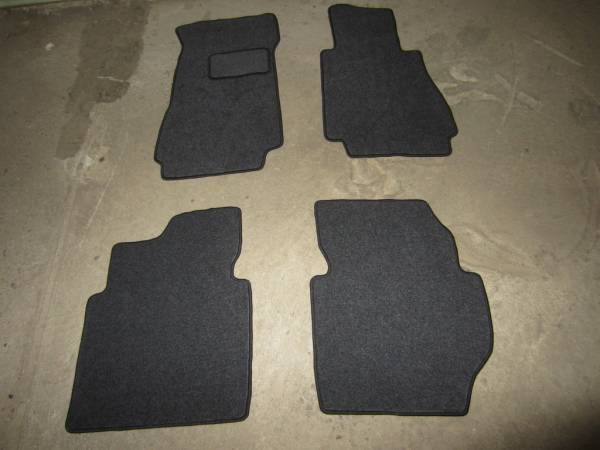 Коврики в салон Mercedes W123 (1976-1985)