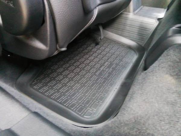 Коврики в салон Bmw X1 F48 (Бмв Х1 Ф48) с бортиком