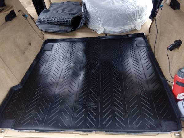 Коврик в багажник Bmw X5 E70 (Бмв Х5 Е70) с бортиком