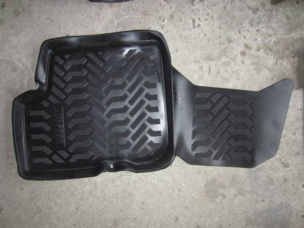 Коврики в салон Renault Logan 2 (Рено Логан 2) 3D с бортиком
