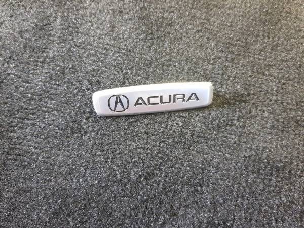 Лейбл металлический Acura (Акура) цветной