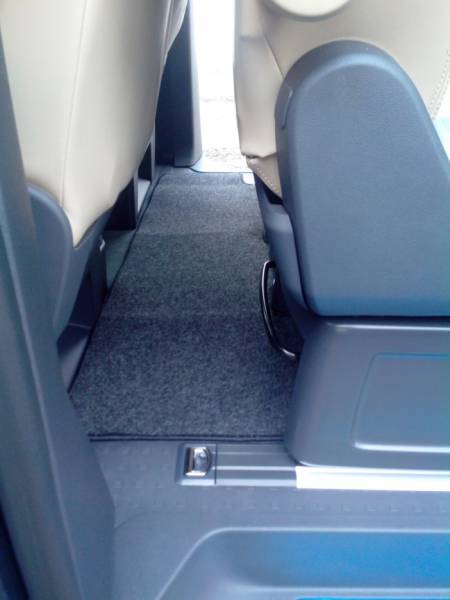 Коврики в салон Volkswagen Multivan T5 (Фольксваген Мультивен Т5) Под полозья 2сд\дв 