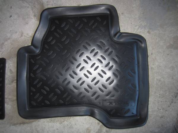 Коврики в салон Nissan X-Trail 1 T30 (Ниссан Х-трейл Т30) (2001-2007)с бортиком