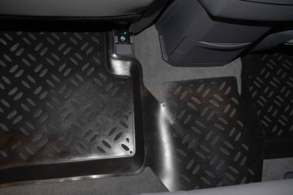 Коврики в салон Chevrolet TrailBlazer (Шевроле Трейлблейзер) (2012-н.в.) с бортиком