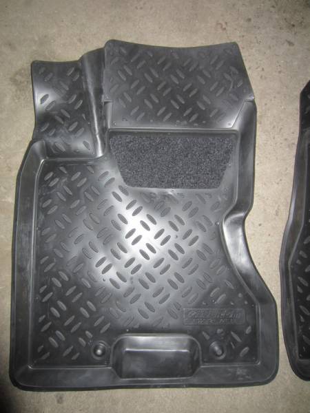 Коврики в салон Nissan X-Trail 2 T31 (Ниссан Х-трейл Т31) (2007-2014)с бортиком 3D