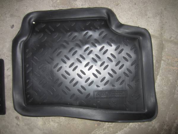 Коврики в салон Kia Ceed 1 (Киа Сид 1) (2006-2012) с бортиком
