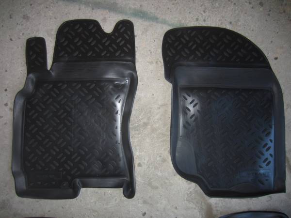 Коврики в салон Nissan X-Trail 1 T30 (Ниссан Х-трейл Т30) (2001-2007)с бортиком