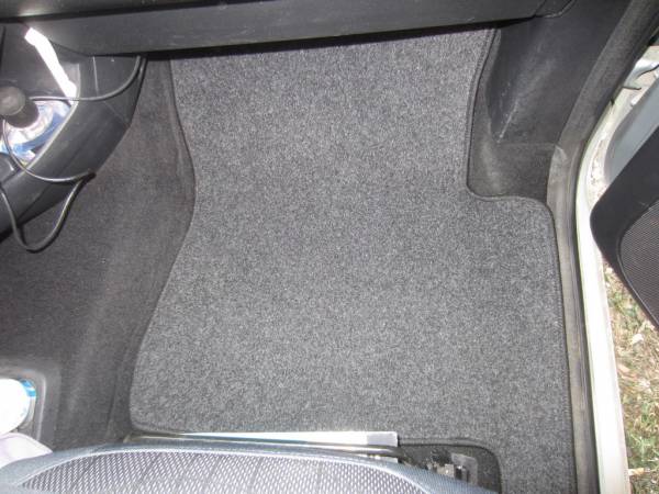Велюровые коврики в салон Peugeot Partner tepee 2 (Пежо Партнер Тайп 2)