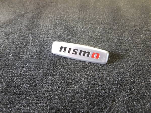 Лейбл металлический Nissan NISMO (Ниссан Нисмо) цветной